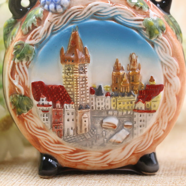 17EW00037 Ceramic Ornament