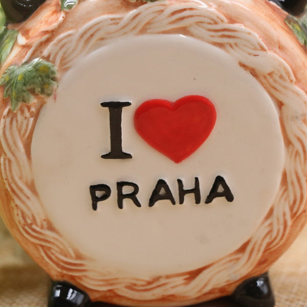 17EW00037 Ceramic Ornament