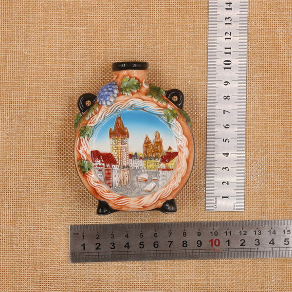 17EW00037 Ceramic Ornament